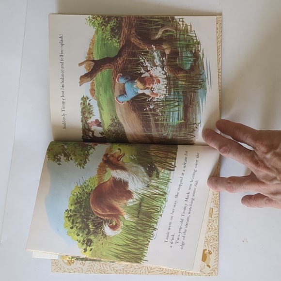 Lassie And Her Day In The Sun: A Little Golden Book - 1958 - Picture 7 of 8